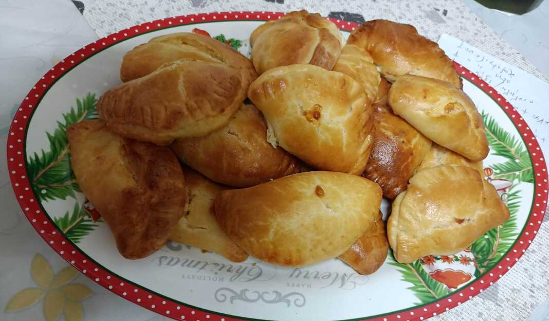 tiropitakia-afros1 Τυροπιτάκια αφρός