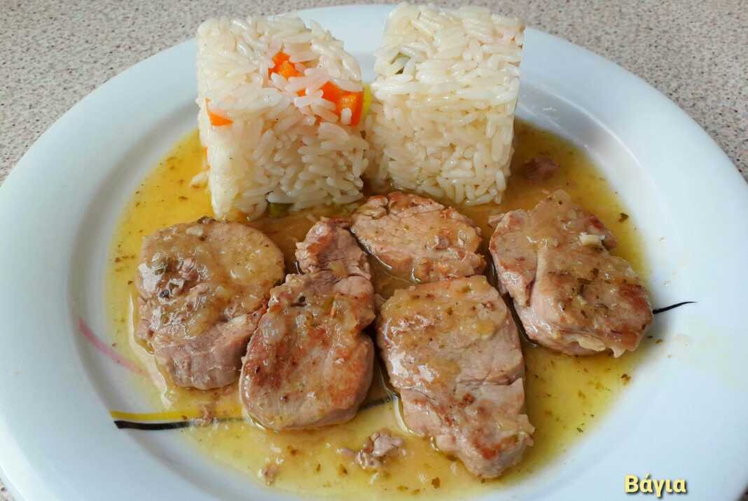 Τρυφερό Μπεκρή Μεζέ με Ψαρονέφρι, στη σάλτσα κρασιού.