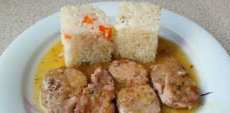 Τρυφερό Μπεκρή Μεζέ με Ψαρονέφρι, στη σάλτσα κρασιού.