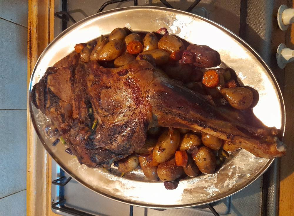 Αρνίσια Ωμοπλάτη Στο Φούρνο