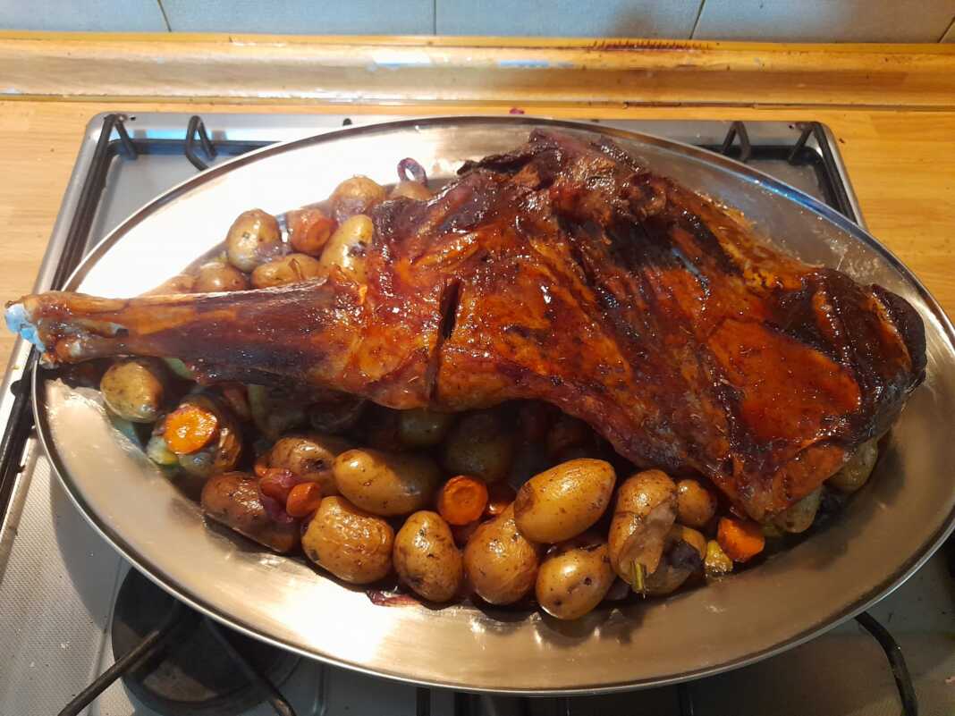 Αρνίσια Ωμοπλάτη Στο Φούρνο