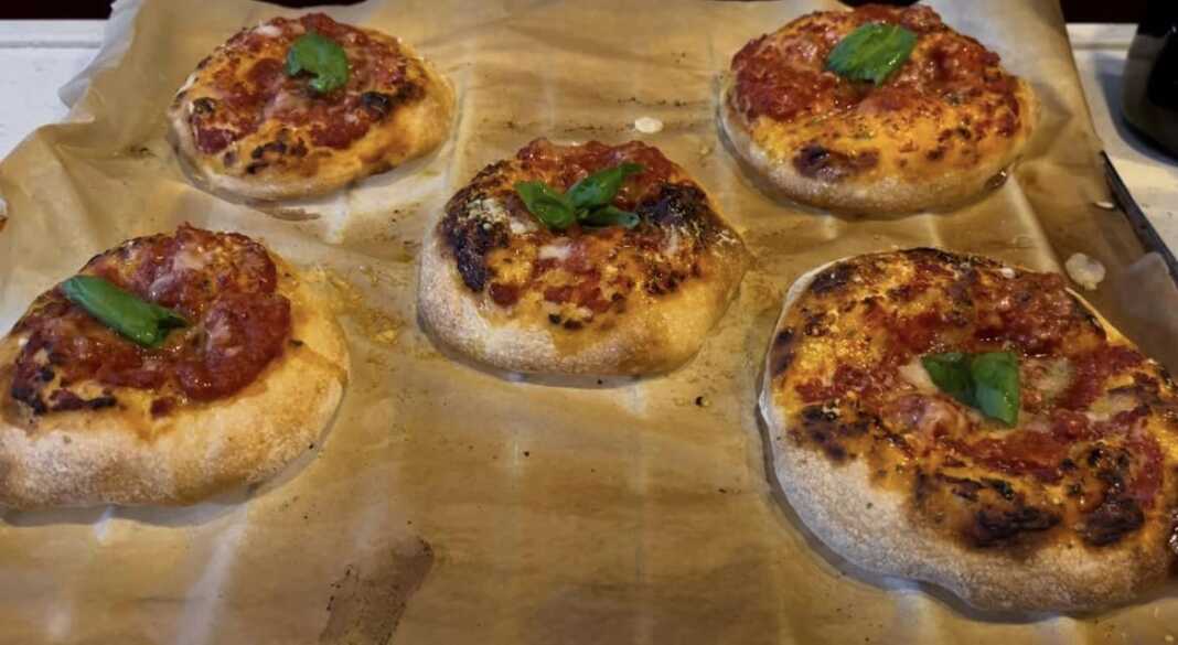ατομικές πίτσες