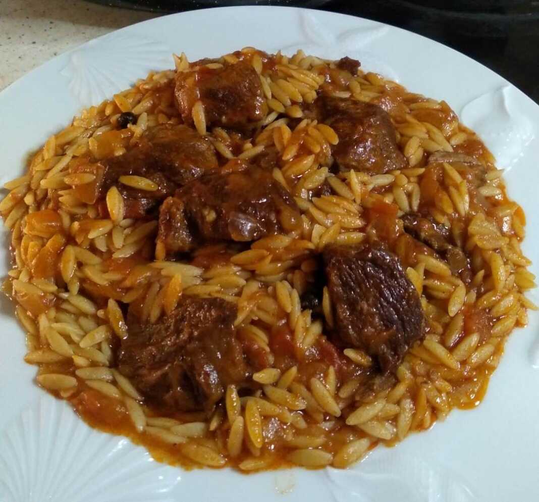 giouvetsaki mosxaraki γιουβέτσι με μοσχαράκι