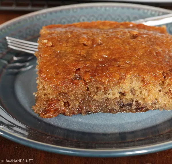 Κέικ δαμάσκηνου με γλάσο