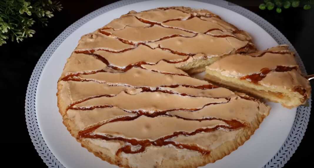 Μηλόπιτα με μαρμελάδα