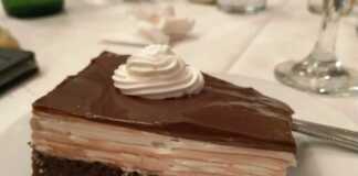 πάστα ταψιού