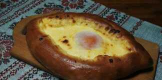 Πεινιρλί με τυριά και αυγό: Ιδανικό για πρωινό, δεκατιανό ή βραδινό!
