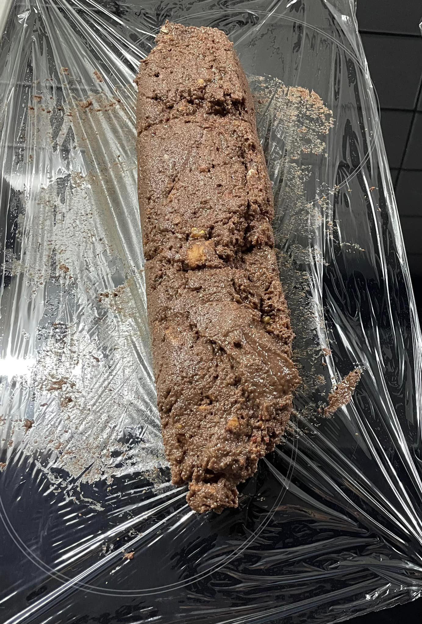 Οι καριόκες είναι ένα νόστιμο και απολαυστικό γλυκό που μπορεί να αποτελέσει ένα εξαιρετικό κέρασμα για όλες τις περιστάσεις.