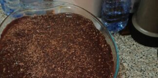 κρέμα με κορν φλάουερ και κουβερτούρα