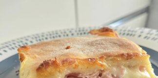 Πίτα γεμιστή με ζαμπόν και μοτσαρέλα