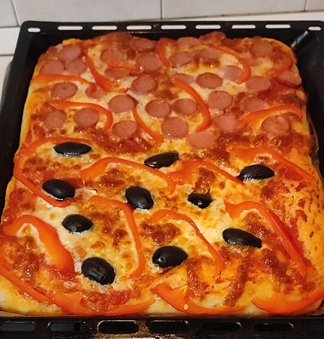 Pizza αφράτη σαν σφουγγάρι