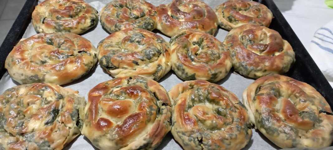 ρολά πιτάκια με σπανάκι και τυρί φέτα
