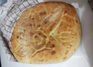 Σιμιγδαλένιο ψωμί