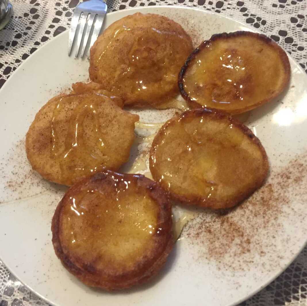 Τηγανίτες με μέλι