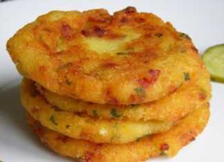 τηγανίτες πατάτας με κρεμμυδάκι και μπέικον