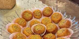 γαλακτομπουρεκάκια