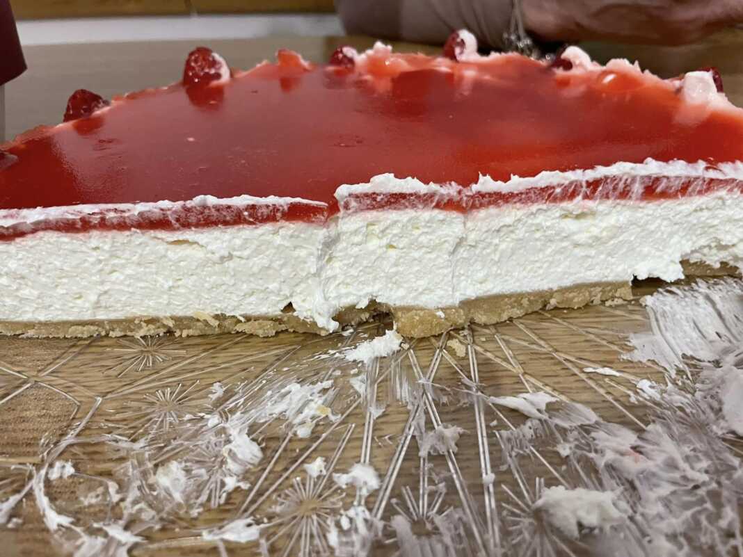 Cheesecake φράουλα