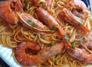 γαριδομακαρονάδα