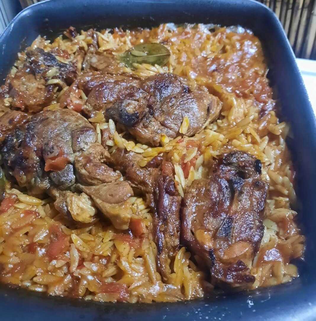 γιουβέτσι φούρνου με αρνί