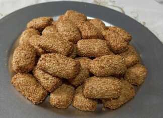 Μπισκοτάκια σουσαμένια μπουκίτσες