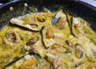 Μύδια σαγανάκι