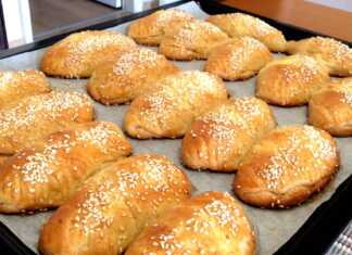 Τυροπιτάκια με αφράτη ζύμη