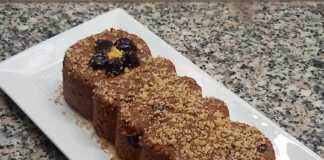 κορμός με μπισκότα και γλυκό του κουταλιού βύσσινο