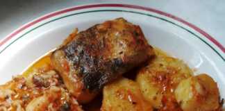 Μπακαλιάρος με πατάτες στο φούρνο