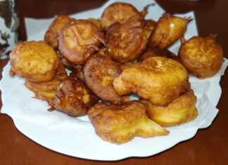 τηγανίτες με τυρί και γιαούρτι