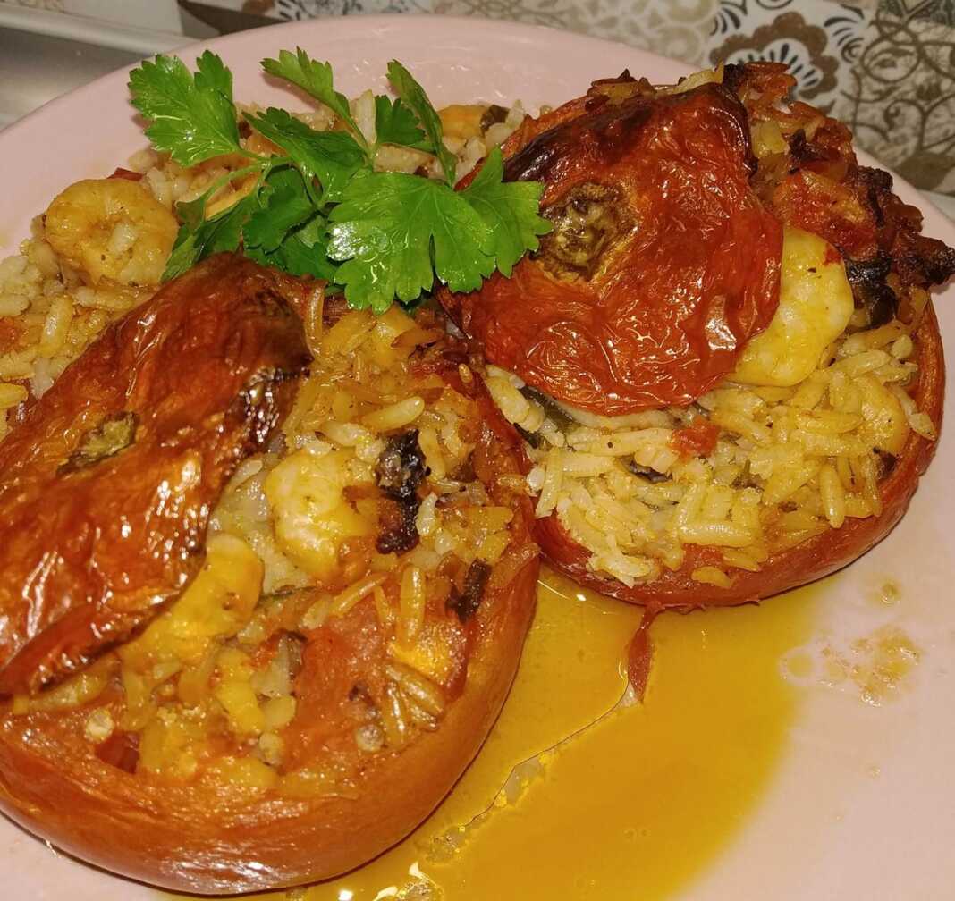 Γεμιστά με Γαρίδες και Καστανό Ρύζι