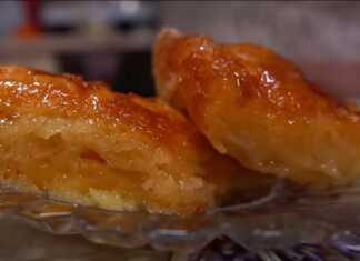 σιροπιαστό γλυκό με κρέμα γιαουρτιού