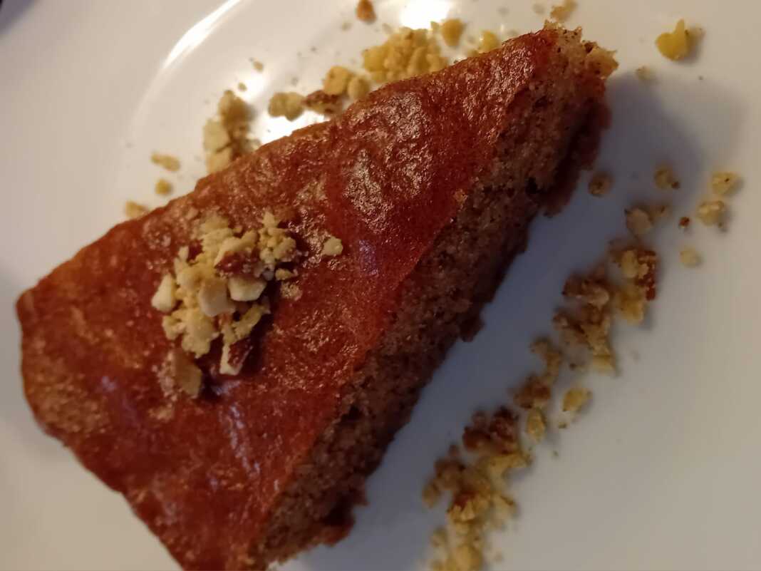 γλυκό μελαχρινή