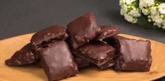 σοκολατένια γλυκάκια με φιστίκι