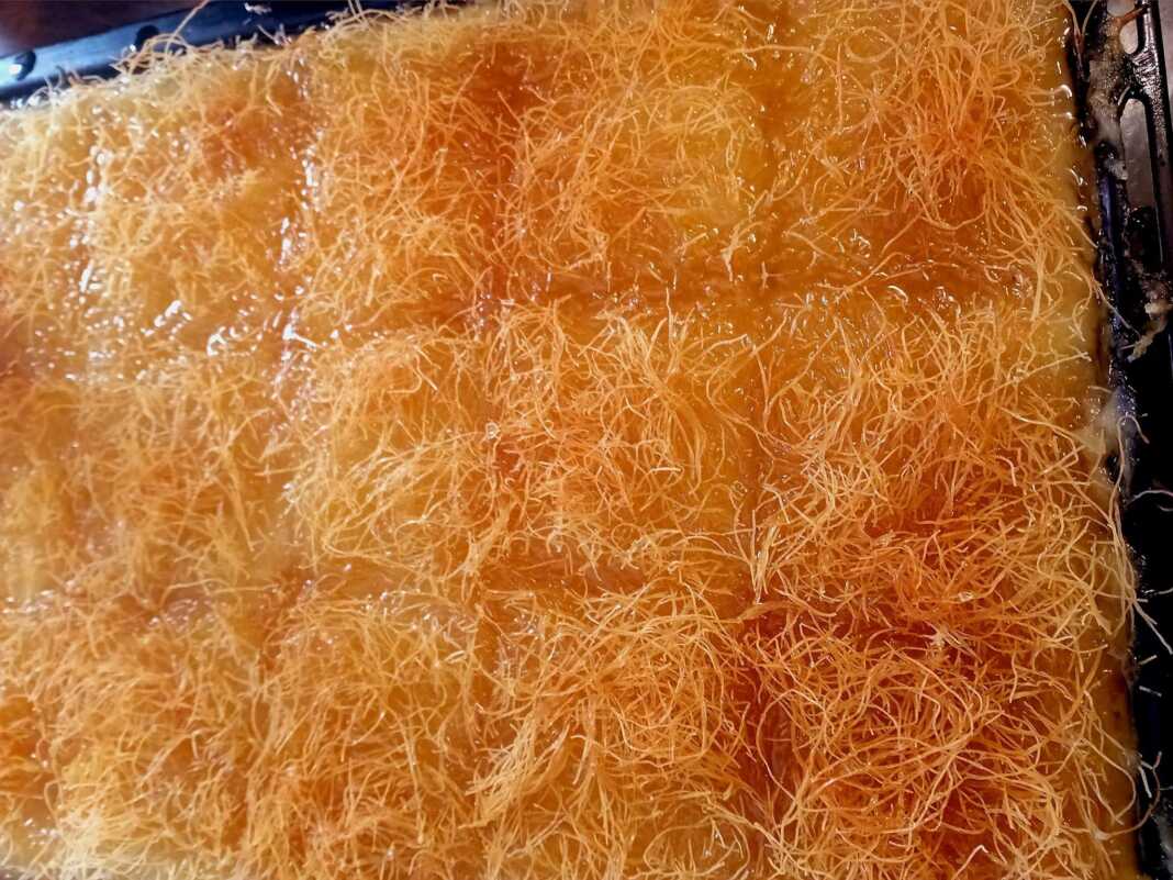 nistisimi mpougatsa me filo kataifi νηστίσιμη μπουγάτσα με φύλλο καταΐφι