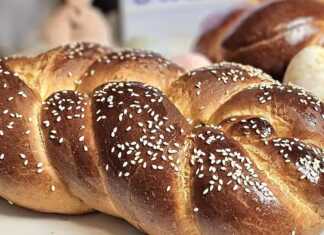 Πασχαλινά Τσουρέκια