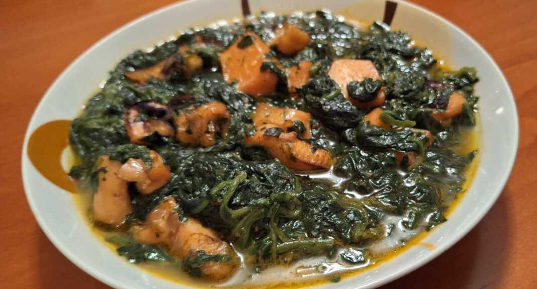 σουπιές και σπανάκι