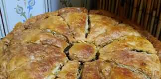 σπανακοτυρόπιτα με χωριάτικο φύλλο