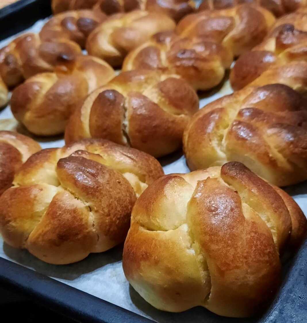 τσουρεκάκια