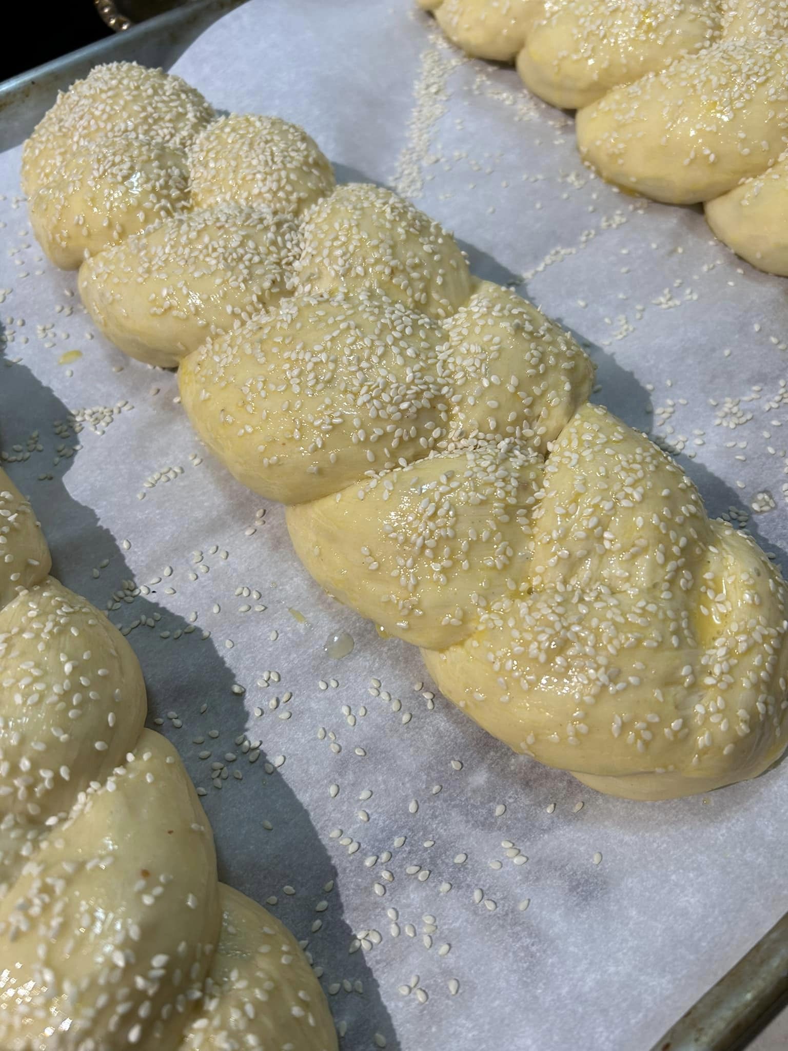 Μαστιχωτά Τσουρέκια με Χιώτικη Μαστίχα