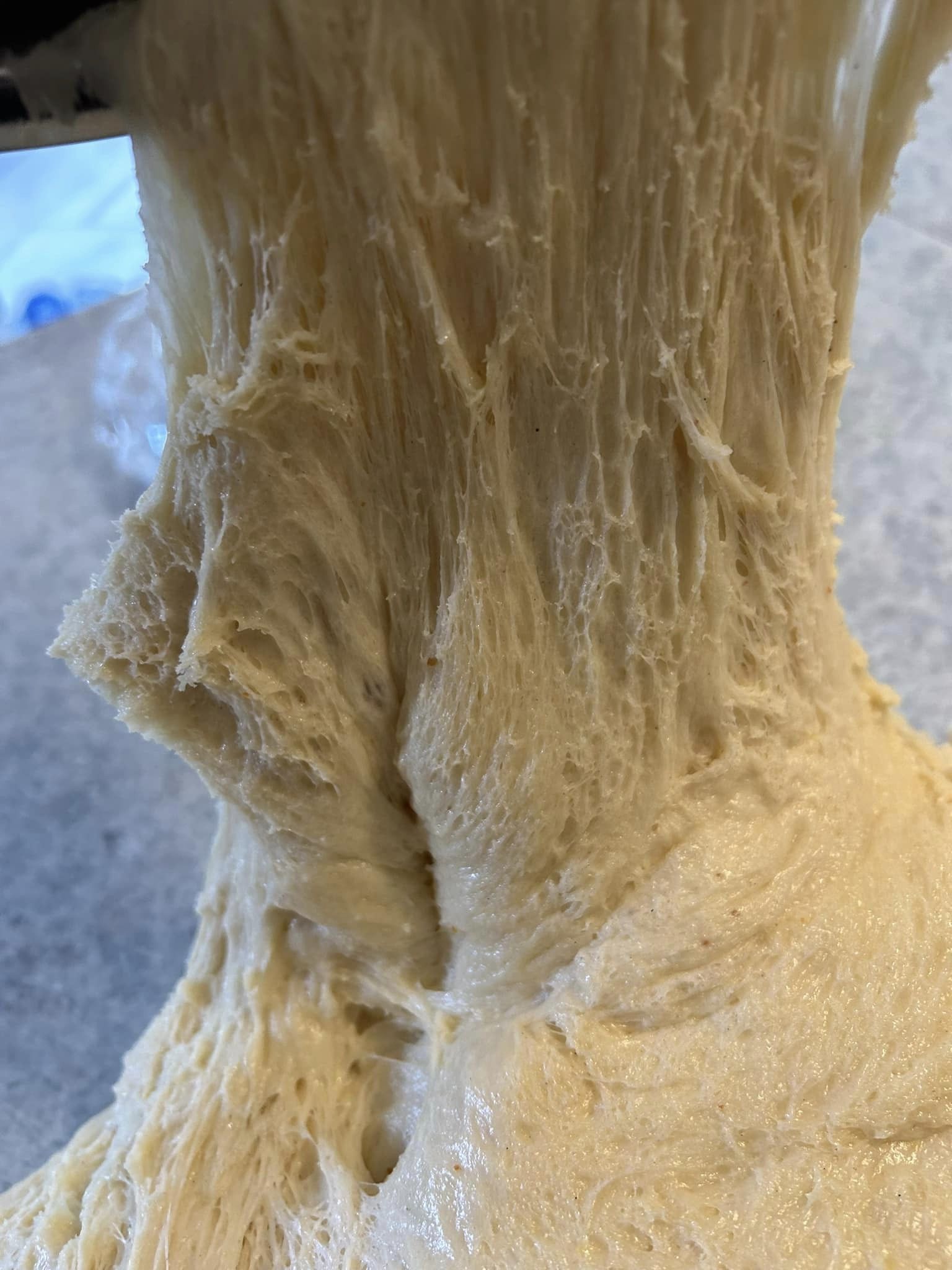 Μαστιχωτά Τσουρέκια με Χιώτικη Μαστίχα