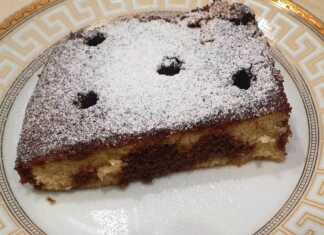 Κέικ με τρύπες και βουτυράτο σιρόπι