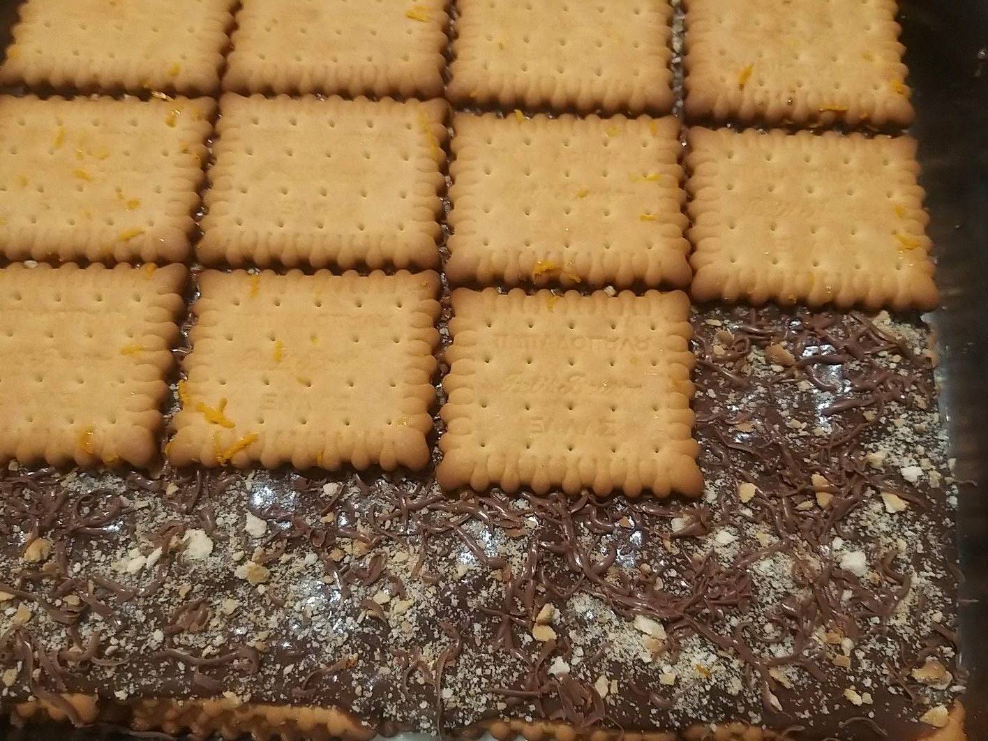 Γλυκό ψυγείου με μπισκότα