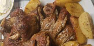 Κατσικάκι με πατάτες στο φούρνο