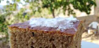 κέικ αφρός με Νες καφέ