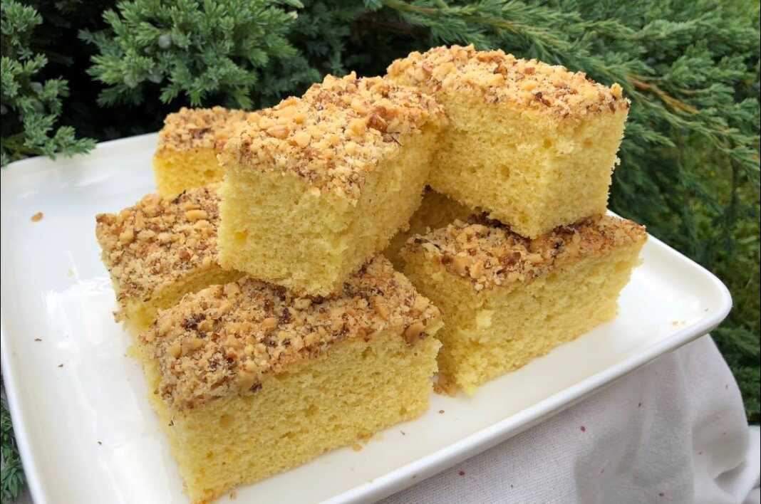 keik me karidi Κέικ με καρύδι