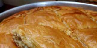Κοτόπιτα με φύλλο κρούστας