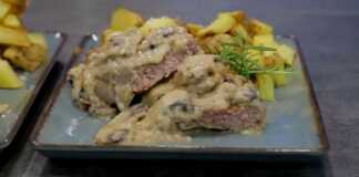 Mπριζόλες με μπεσαμέλ και μανιτάρια