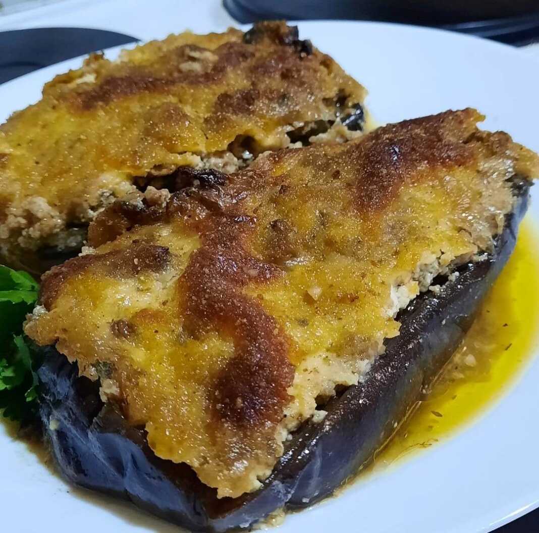 Μελιτζάνες Παπουτσάκια