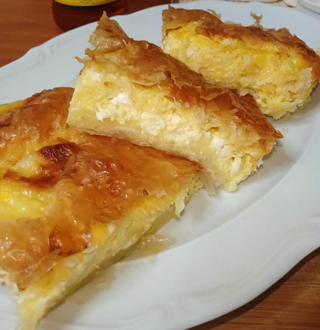 tiropita mpougatsa τυρόπιτα σαν μπουγάτσα
