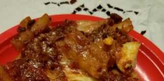 Ζυμαρικά φούρνου με σάλτσα ραγού